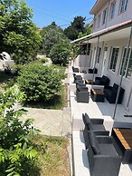 LiRi Family Paradise