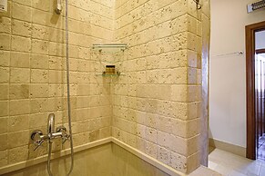 Cathedral Palace by DuHomes