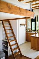 Cathedral Palace by DuHomes