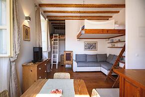 Cathedral Palace by DuHomes