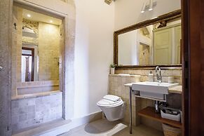 Cathedral Palace by DuHomes