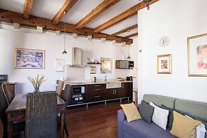 Cathedral Palace by DuHomes