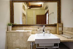 Cathedral Palace by DuHomes