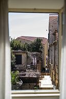 Cathedral Palace by DuHomes