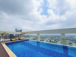 Versailles Square by Soben Homes