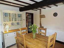 Oakworth Charm Barn Cottage - 3 Bedrooms