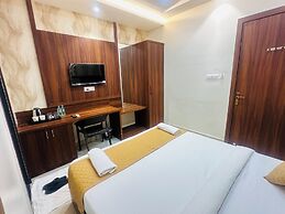 Hotel Deep Palace
