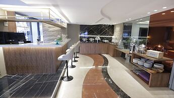 Elite Hotel By Beverly