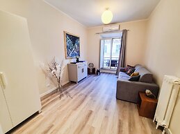 Design 18 Charming Rooms