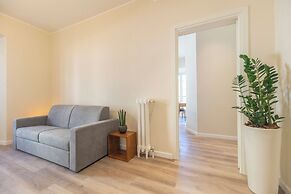 Design 18 Charming Rooms