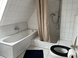 Elbnahes Juwel in Hamburg Wedel
