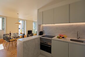 Castelo Superior Two Bedroom Apartment