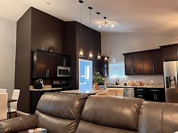 Remodeled and Inviting Free EV Charging Station Level 2