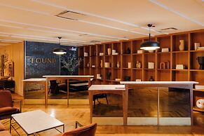 FOUND Hotel Chicago River North