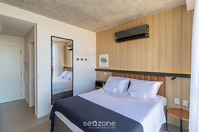 Studios in Building With Swimming Pool in Jurere - SOT