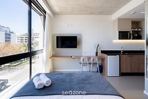 Studios in Building With Swimming Pool in Jurere - SOT