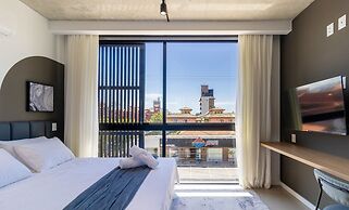 Studios in Building With Swimming Pool in Jurere - SOT