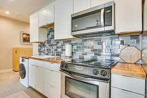 Steps to Lake Wylie: Cozy Clover Apartment