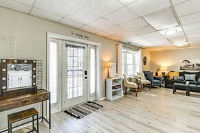 Rustic Cowboy Ranch Retreat: Stay Near Nashville