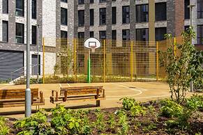Student Only Winfield Court