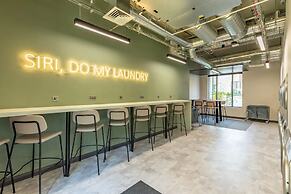 Student Only Winfield Court