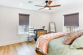 Walk to the Amish Village: Spacious Ronks Getaway!