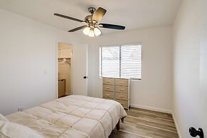 Hike, Golf & Explore: Home w/ Patio in Kingman!