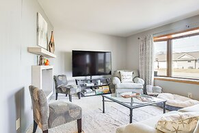 Walk to Lake: Family Getaway w/ Yard in Menasha!