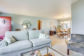 Walk to Lake: Family Getaway w/ Yard in Menasha!