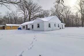5 Mi to U of M: Spacious Retreat w/ Patio & Yard