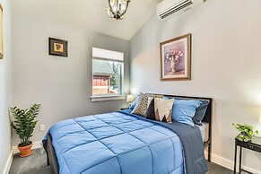 8 Mi to Dtwn Pdx: Unique Pet-friendly Home!