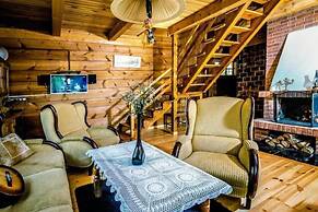 In The Woods Lodge With hot tub Inside Puszcza Knyszyśnka - Two-bedroo