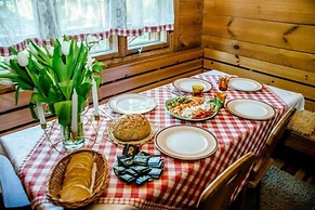 In The Woods Lodge With hot tub Inside Puszcza Knyszyśnka - Two-bedroo