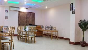 Airport Amenda Hotel