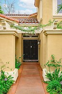 Luxury Villa w Pool Garden Outdoor Lounge