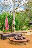 Luxury Villa w Pool Garden Outdoor Lounge