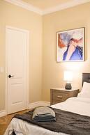 Luxury Villa w Pool Garden Outdoor Lounge