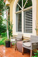 Luxury Villa w Pool Garden Outdoor Lounge