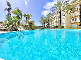 Albufeira Modern 6 With Pool by Homing