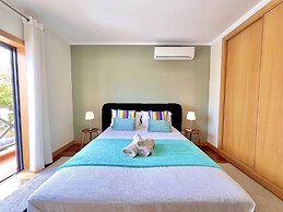 Albufeira Modern 7 by Homing