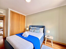 Albufeira Modern 7 by Homing