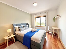 Albufeira Modern 7 by Homing