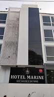 Hotel Marine