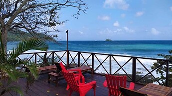 Hostal Hilltop Capurgana