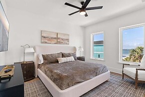 Surf And Sound 6 Bedroom Home