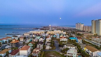 Surf And Sound 6 Bedroom Home