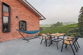 YOUTEA Holiday Villa