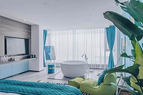 Dali Mermaid Sea View Resort Hotel