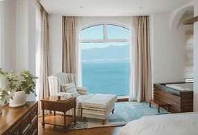 Dali Mermaid Sea View Resort Hotel