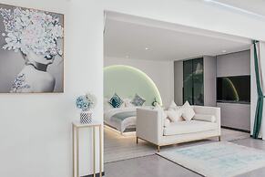 Dali Mermaid Sea View Resort Hotel